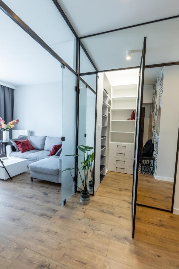 Home Apartament Metro Mlociny 97 Warsawa Bagian luar foto